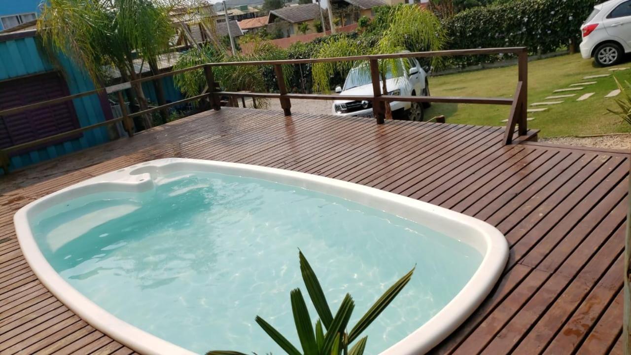 Hindu Box Containers E Cabanas Praia do Rosa Exterior photo