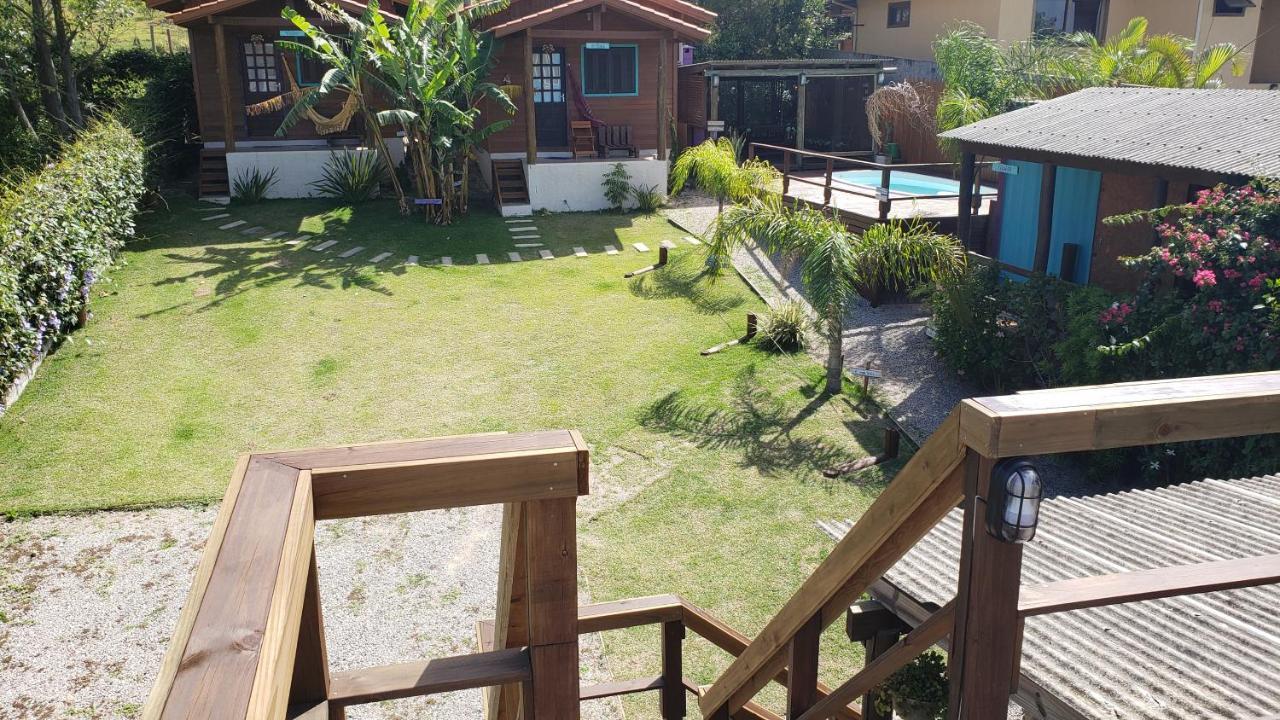 Hindu Box Containers E Cabanas Praia do Rosa Exterior photo
