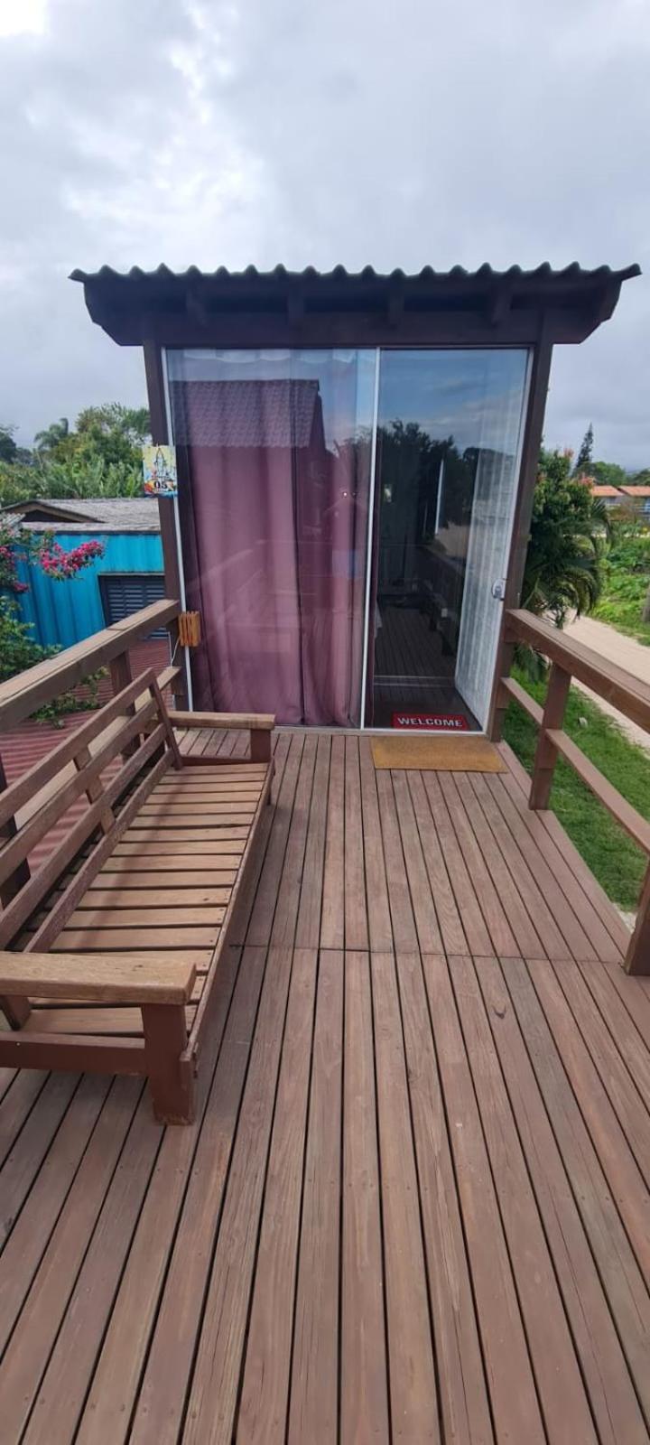 Hindu Box Containers E Cabanas Praia do Rosa Exterior photo