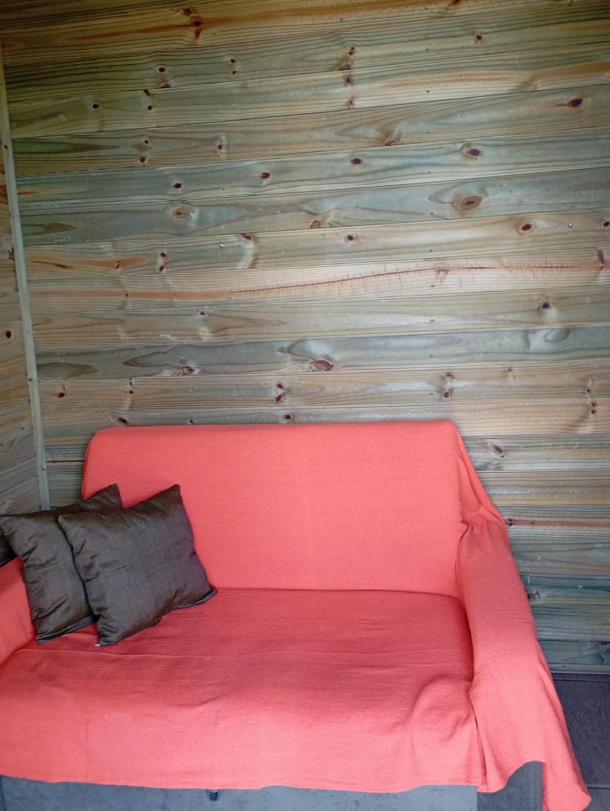 Hindu Box Containers E Cabanas Praia do Rosa Exterior photo